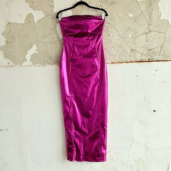 Fashion Nova Dresses & Skirts - Metallic Maxi Dress‎ Strapless Bodycon Magenta Pink Tube Gown Womens S NWT Party